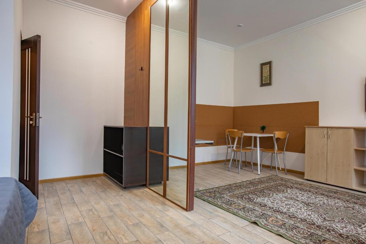 White House 3 Apartment Трускавец Екстериор снимка